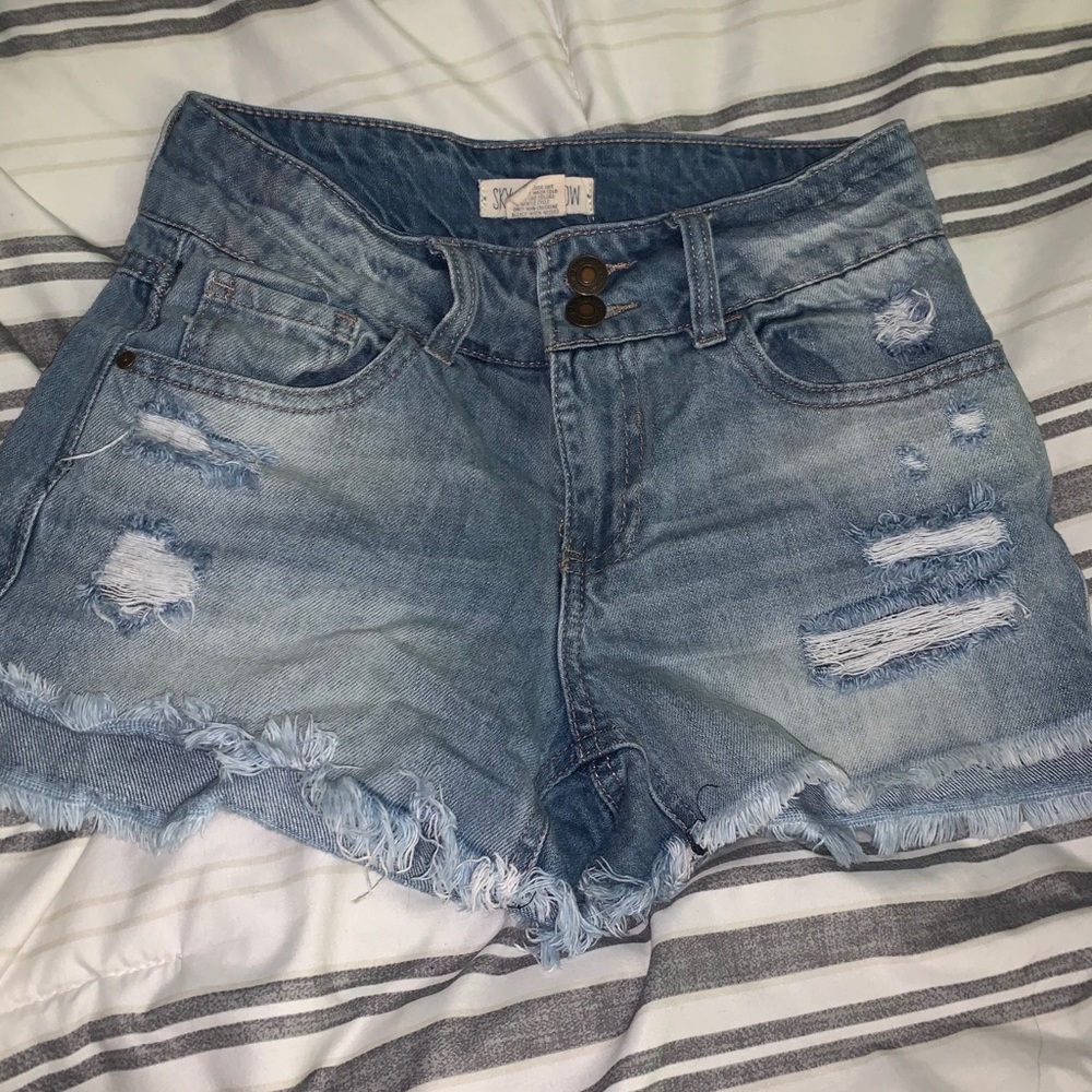 Tillys Distressed Festival shorts